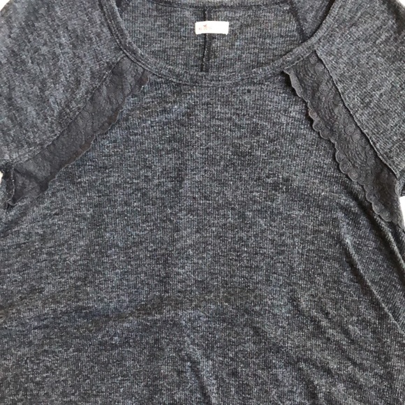 Hollister Dark Gray Long-Sleeve Scalloped Edge Shirt Top Size S - Picture 5 of 8